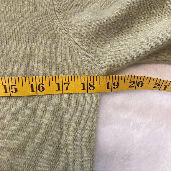 Geneva 100% Cashmere Sweater Hi Neck  Long Sleeves Minimalist Quality - Picture 5 of 8